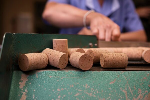 Avant le Viti Vini d’Epernay, Charles Barangé évoque ses bouchons spéciaux