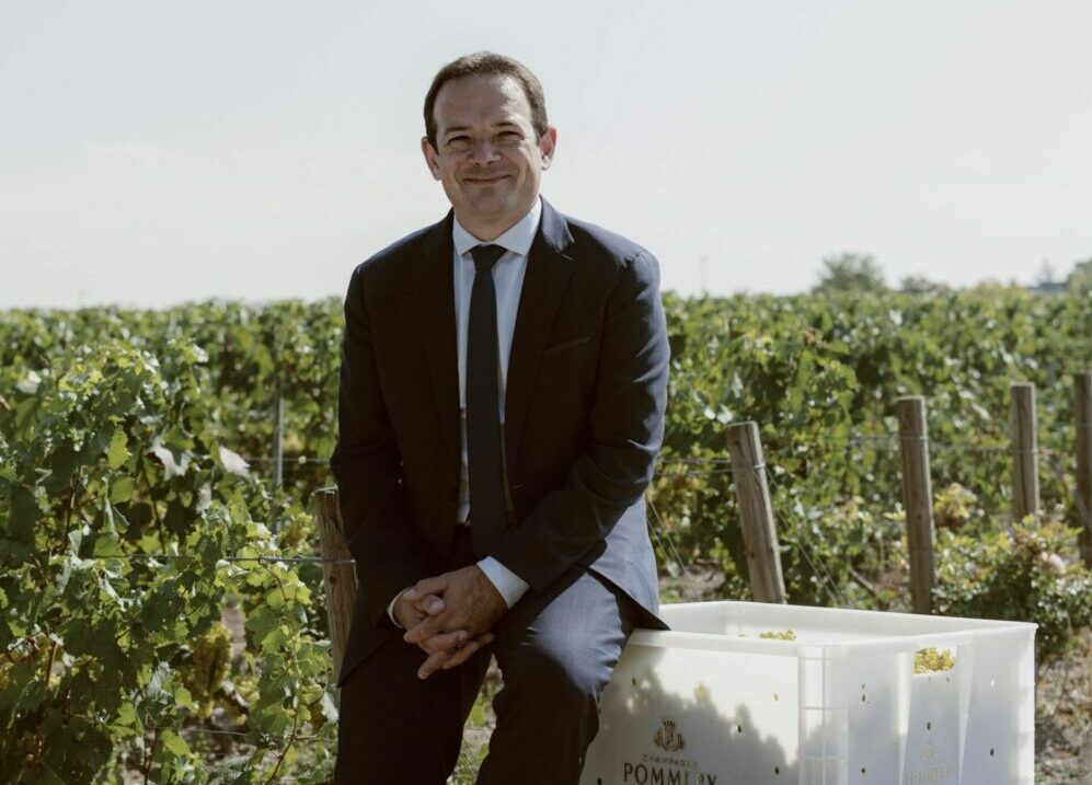 Reims La Marne Viticole Les valeurs de Clément Pierlot Directeur général délégué de Vranken-Pommery production, Clément Pierlot s’impose comme une figure loyale, fidèle et res-ponsable qui porte haut les valeurs de la légendaire maison de champagne.