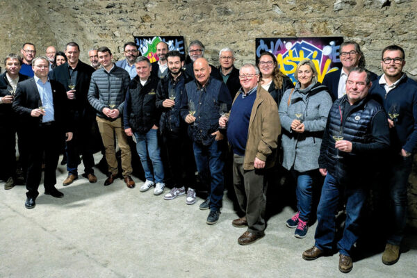 Dégustation prometteuse des vins clairs chez Sanger