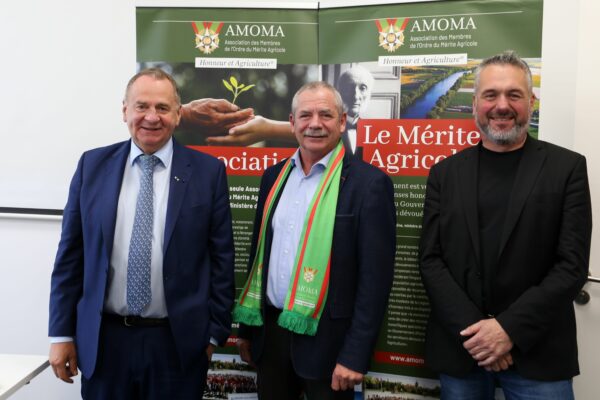 Châlons : les médaillés du Mérite agricole en ordre de bataille