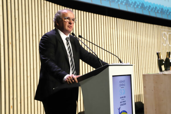 Épernay : la Champagne doit s’adapter aux changements