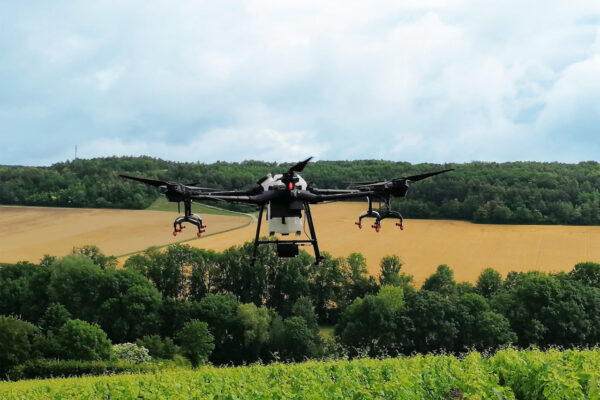 Drones en viticulture : quels enjeux et quelles règles ?